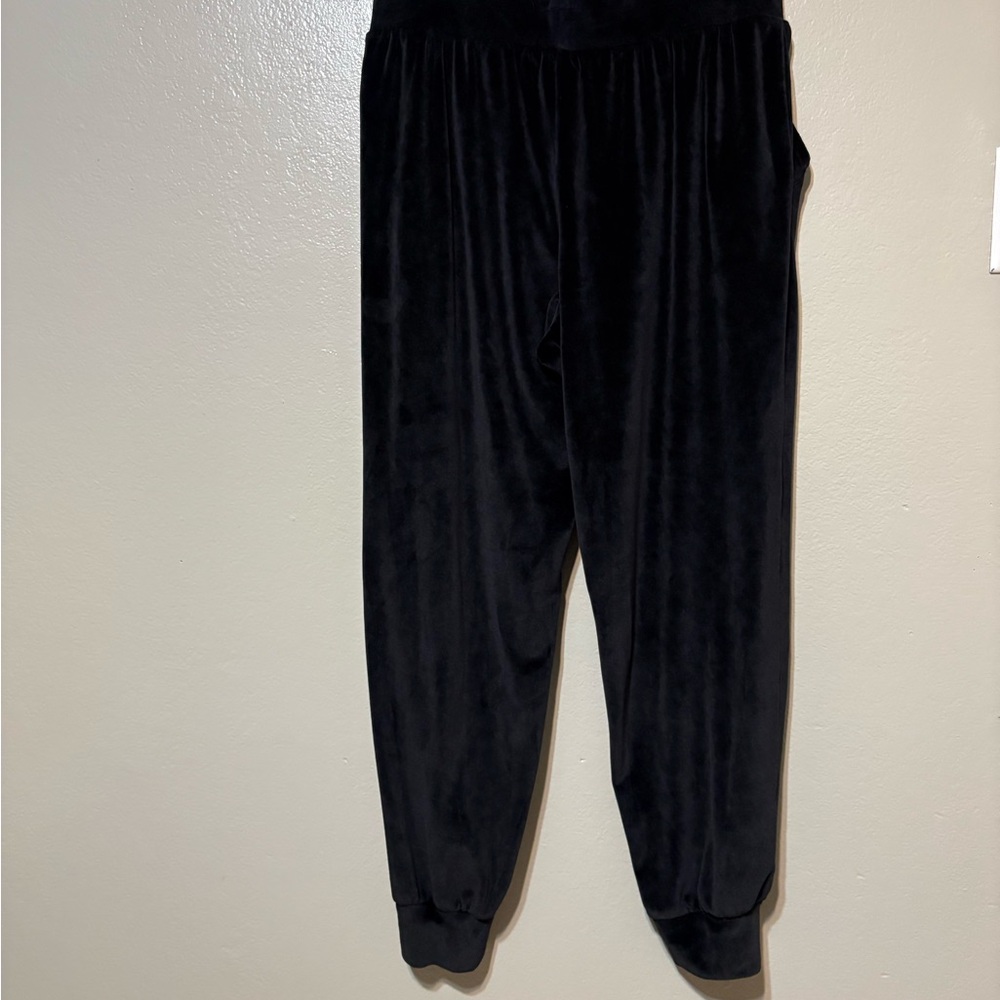 Women’s Victoria’ Secret Black Velvet Joggers Size M - Picture 8 of 10